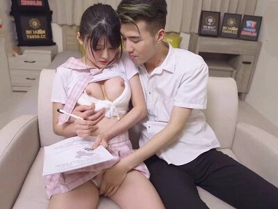 Sex lồn đẹp móc cực đã vì em xinh nên em dâm